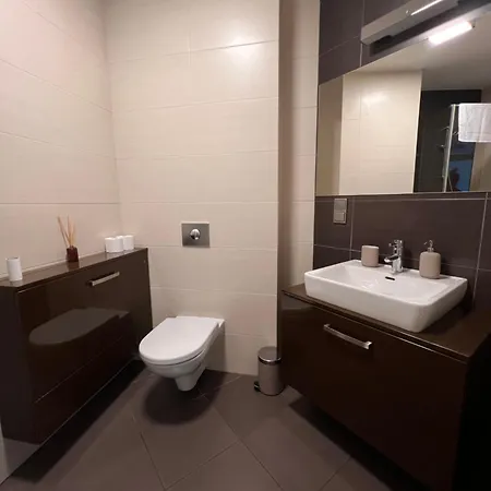 W Centrum 아파트 브로츠와프